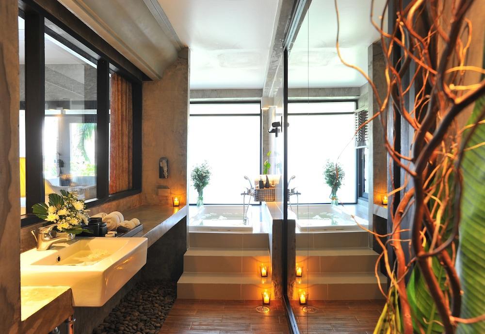 โรงแรม เดอะ เดวา 4*